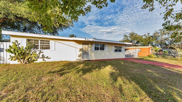 7808 PARISH PLACE, Tampa, FL 33619
