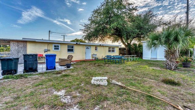7808 PARISH PLACE, Tampa, FL 33619