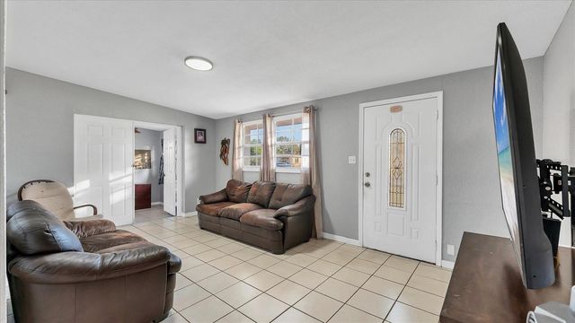 7808 PARISH PLACE, Tampa, FL 33619