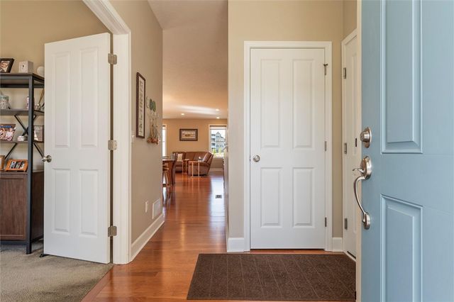 14 Thompson Lane, Canandaigua City, NY 14424