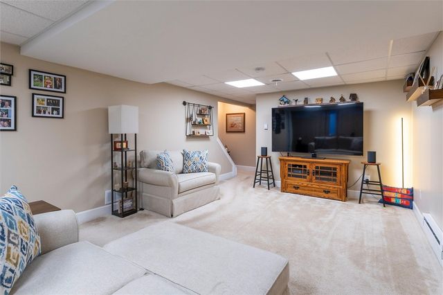 14 Thompson Lane, Canandaigua City, NY 14424