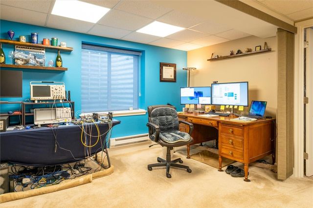 14 Thompson Lane, Canandaigua City, NY 14424