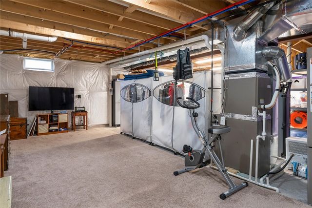 14 Thompson Lane, Canandaigua City, NY 14424