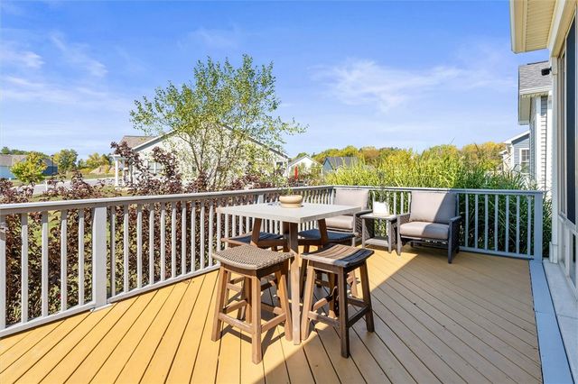 14 Thompson Lane, Canandaigua City, NY 14424