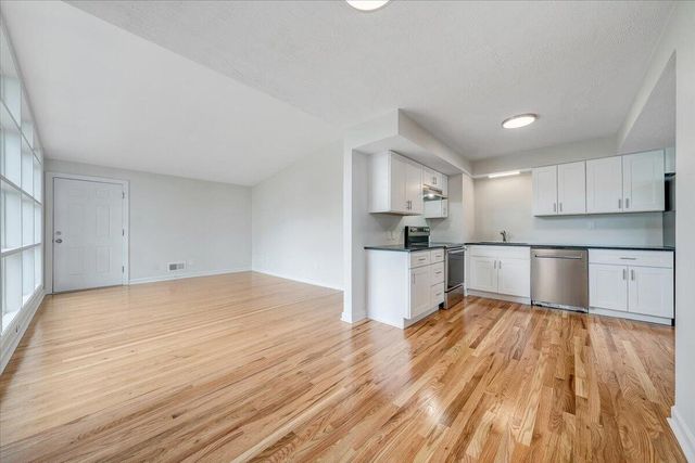 2001 Colgate ST NE, Roanoke, VA 24012