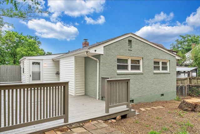 2001 Colgate ST NE, Roanoke, VA 24012