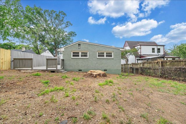 2001 Colgate ST NE, Roanoke, VA 24012