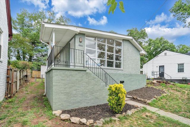 2001 Colgate ST NE, Roanoke, VA 24012