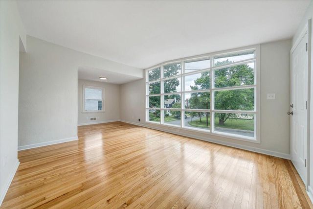2001 Colgate ST NE, Roanoke, VA 24012