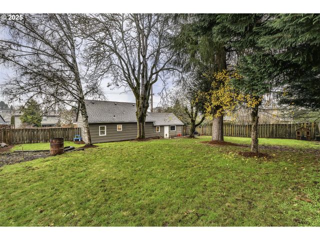 30800 Nw NORTH Ave, North Plains, OR 97133