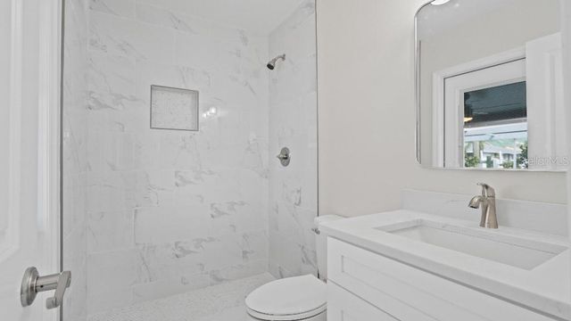 1024 SPINDLE PALM WAY, Apollo Beach, FL 33572