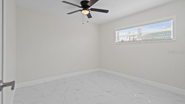 1024 SPINDLE PALM WAY, Apollo Beach, FL 33572