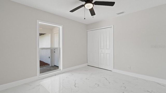 1024 SPINDLE PALM WAY, Apollo Beach, FL 33572