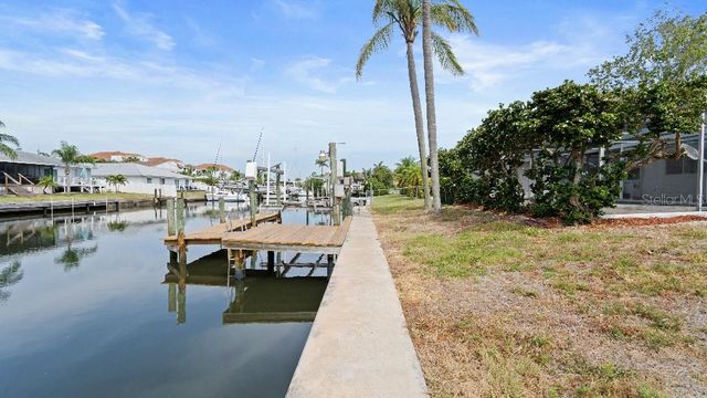 1024 SPINDLE PALM WAY, Apollo Beach, FL 33572