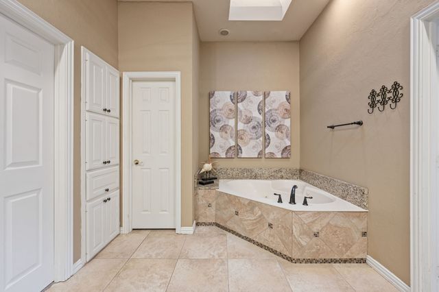 2221 Danielle Drive, Colleyville, TX 76034