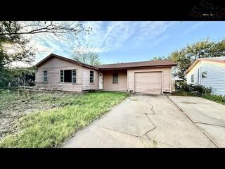 1111 IRELAND STREET, Wichita Falls, TX 76301