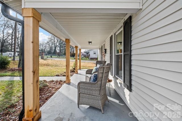 691 Gibson Drive NW, Concord, NC 28025