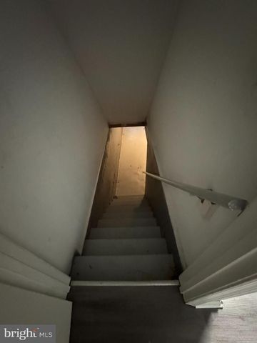 1025 N CARROLLTON AVE, Baltimore, MD 21217