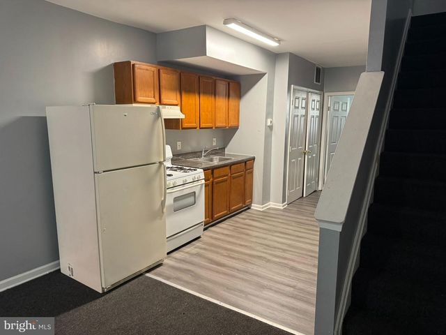 1025 N CARROLLTON AVE, Baltimore, MD 21217