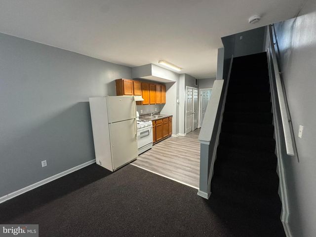 1025 N CARROLLTON AVE, Baltimore, MD 21217