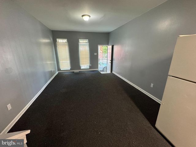 1025 N CARROLLTON AVE, Baltimore, MD 21217