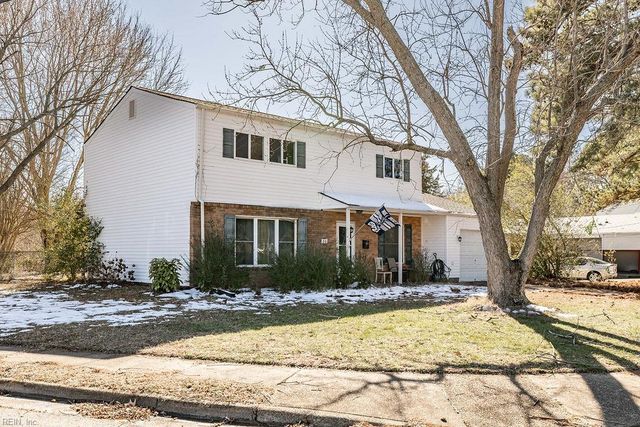 56 Banister DR, Hampton, VA 23666