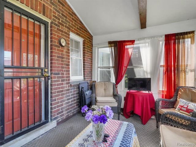 18281 Lancashire Street, Detroit, MI 48223