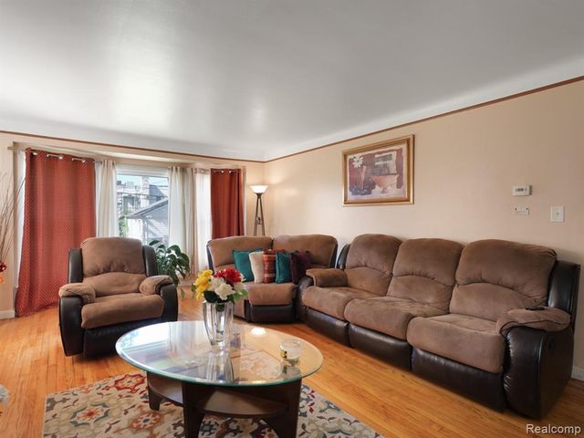 18281 Lancashire Street, Detroit, MI 48223