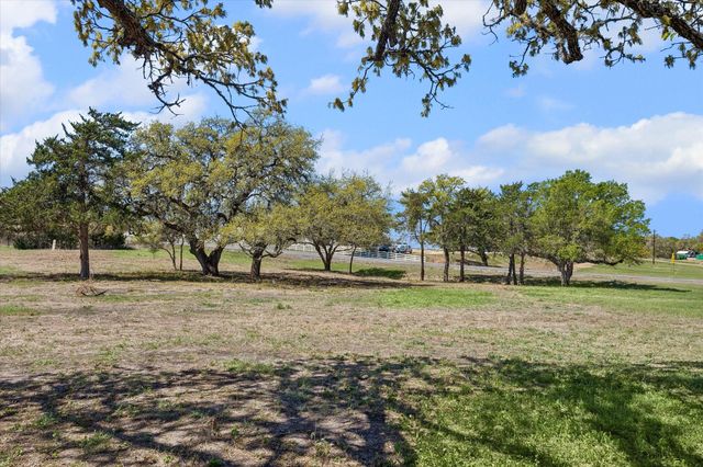 2121 S State Highway 237, Round Top, TX 78954