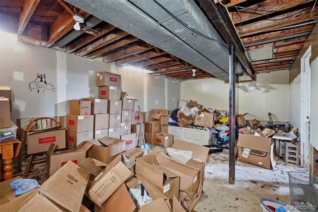 30400 Lisch Street, Rockwood, MI 48173