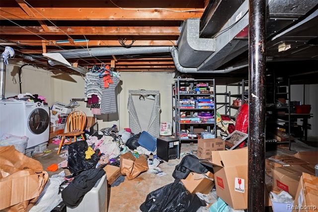 30400 Lisch Street, Rockwood, MI 48173