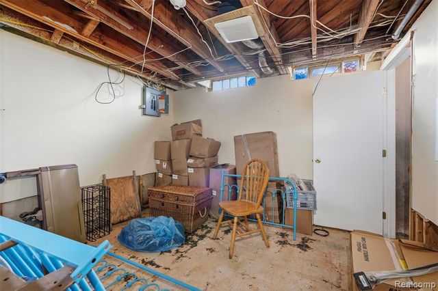 30400 Lisch Street, Rockwood, MI 48173