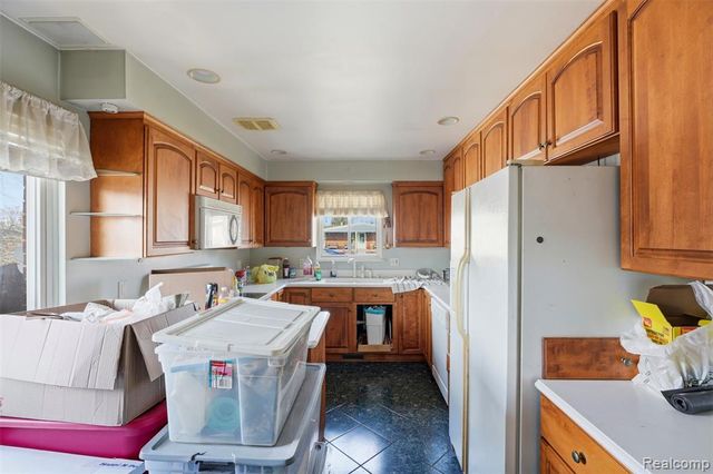 30400 Lisch Street, Rockwood, MI 48173