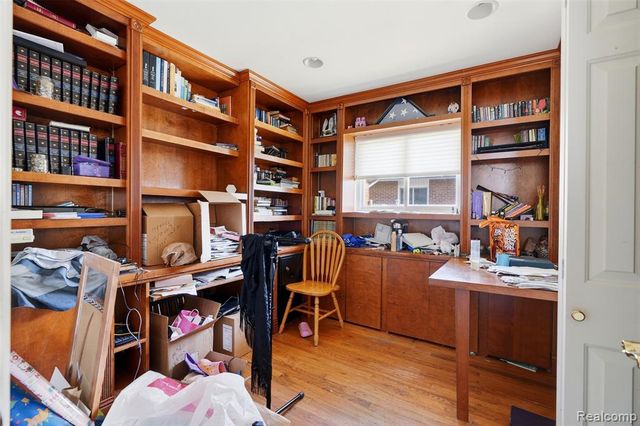 30400 Lisch Street, Rockwood, MI 48173