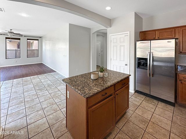 3078 S SOUTHWIND Drive, Gilbert, AZ 85295
