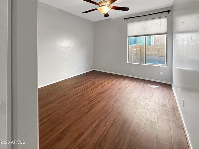 3078 S SOUTHWIND Drive, Gilbert, AZ 85295