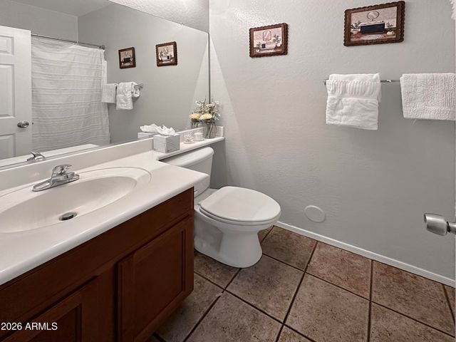3078 S SOUTHWIND Drive, Gilbert, AZ 85295