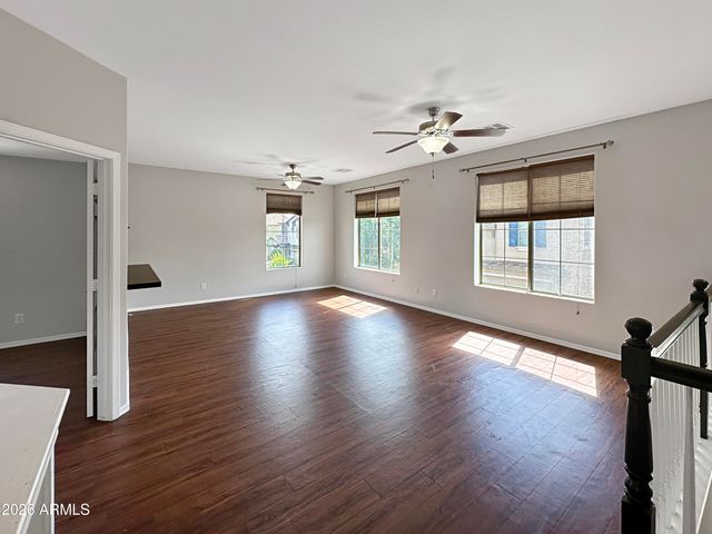 3078 S SOUTHWIND Drive, Gilbert, AZ 85295