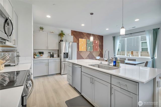 8790 75th Place NE, Marysville, WA 98270