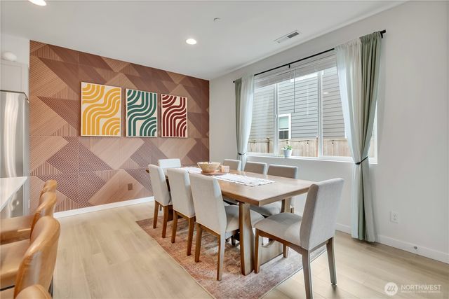 8790 75th Place NE, Marysville, WA 98270