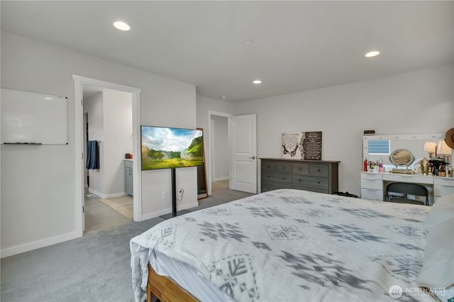 8790 75th Place NE, Marysville, WA 98270