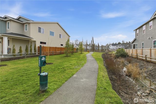 8790 75th Place NE, Marysville, WA 98270