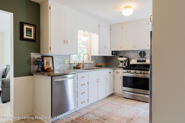 912 Evergreen Avenue, East Lansing, MI 48823