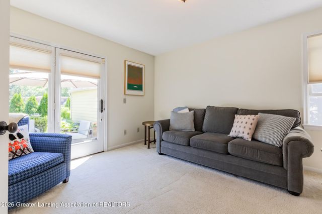 912 Evergreen Avenue, East Lansing, MI 48823