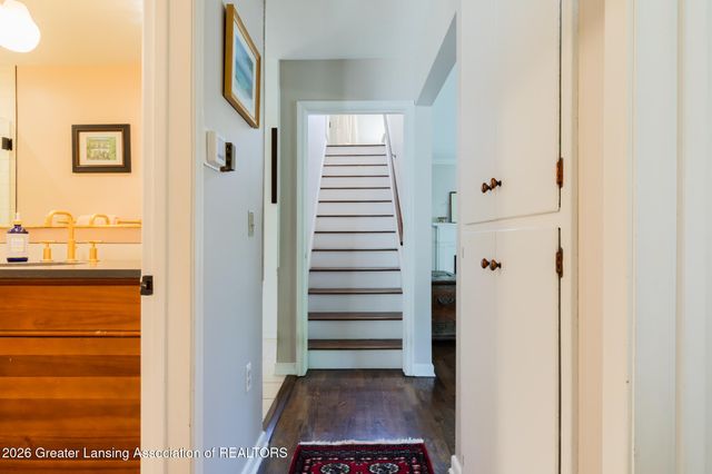 912 Evergreen Avenue, East Lansing, MI 48823