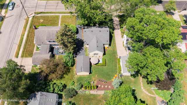 912 Evergreen Avenue, East Lansing, MI 48823
