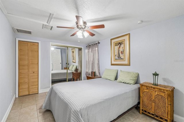 9406 W FLORA STREET, Tampa, FL 33615