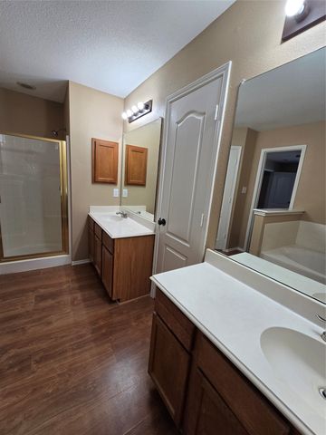 4512 Saddlebrook Drive, Carrollton, TX 75010