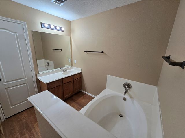 4512 Saddlebrook Drive, Carrollton, TX 75010