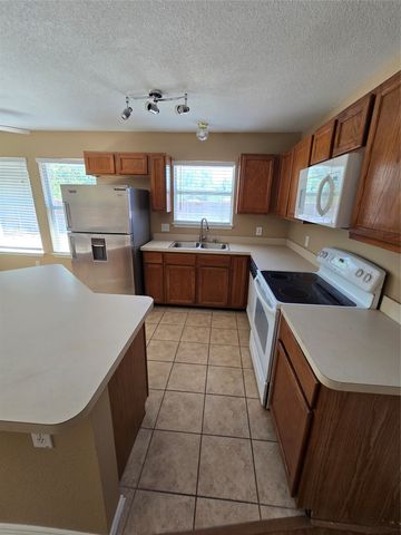 4512 Saddlebrook Drive, Carrollton, TX 75010